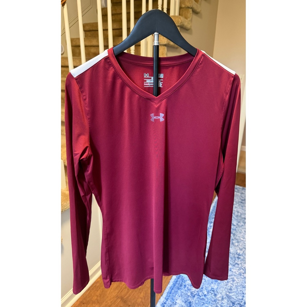 Under Armour HeatGear Long Sleeve Shirt Maroon Burgundy V-Neck Fitted Womens M